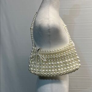 Pearl-Embellished Shoulder Bag - Cream